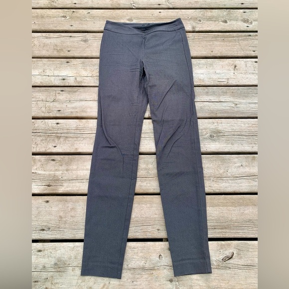 💜 RW&CO. Gray Slim Fit Legging Pants - Size Small - Picture 2 of 6